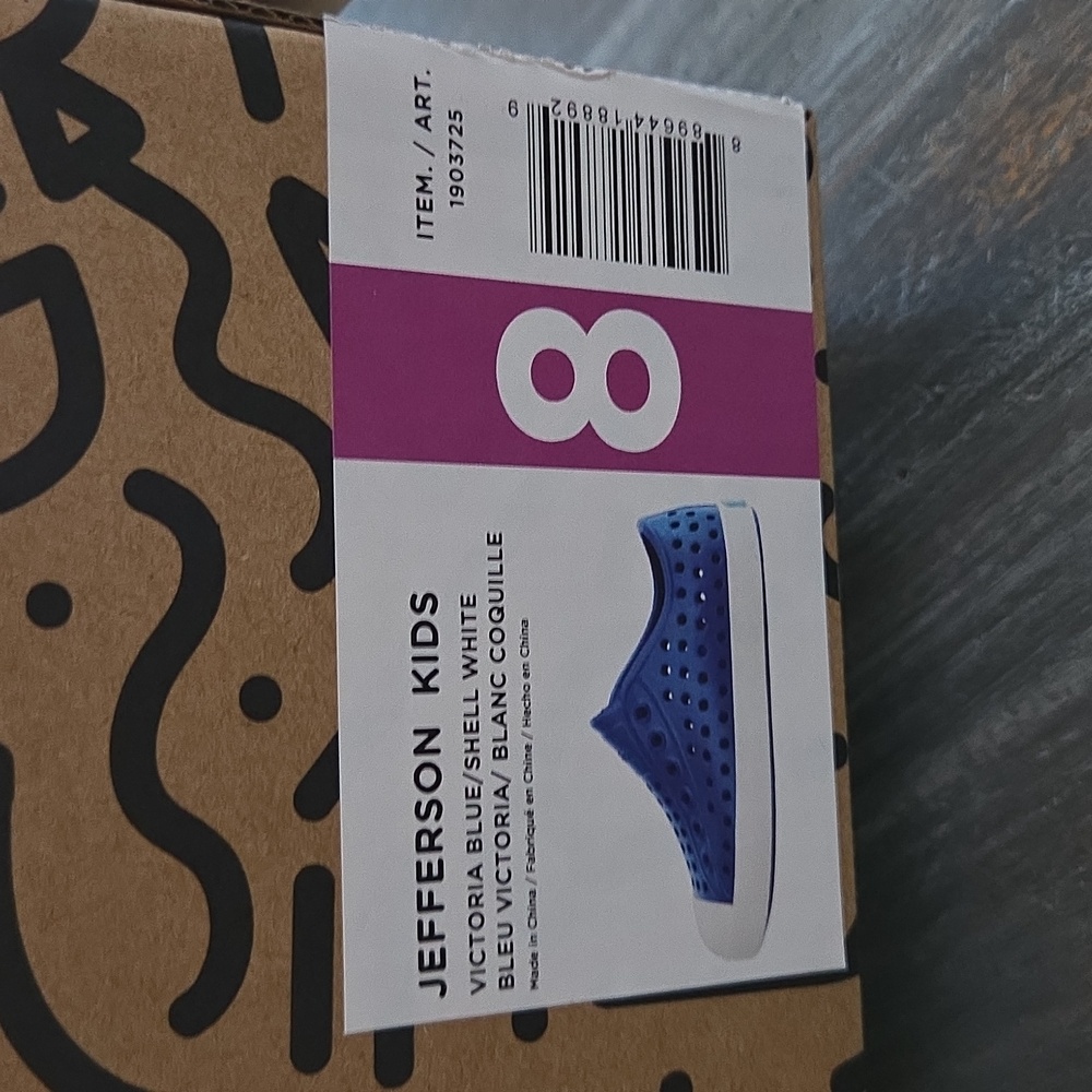 Native Size 8 Kids NEW In Box Blue and White Jefferson Shoes - Picture 5 of 7